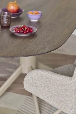 Bert Plantagie Maro Eettafel