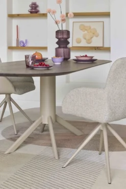 Bert Plantagie Maro Eettafel