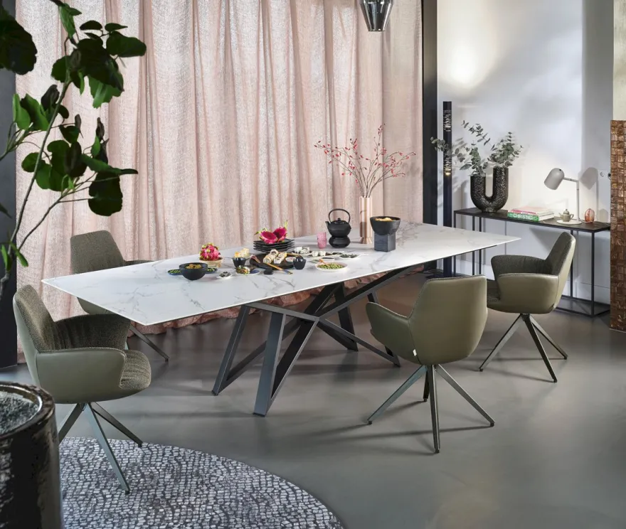 Bert Plantagie Table Talk Eettafel
