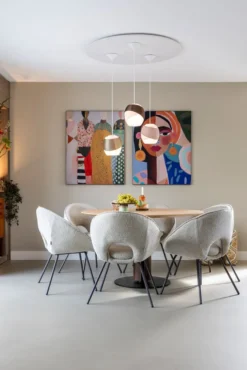 Bree's New World Steely Eettafel