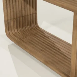 By Boo Rigato Dressoir