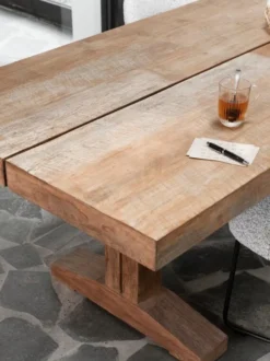 DTP Home Borgo Eettafel