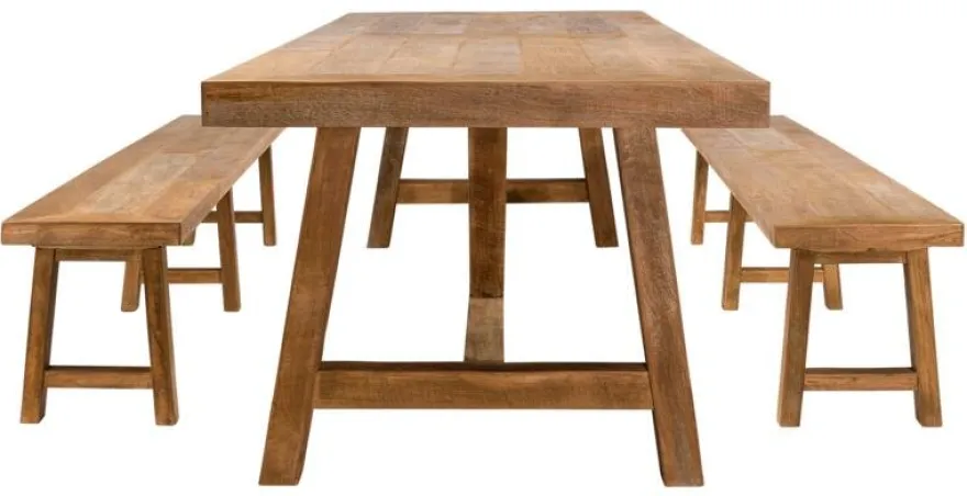 DTP Home Monastery Eettafel