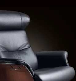 Eijerkamp Collectie Time Out Hoog Relaxfauteuil + Hocker