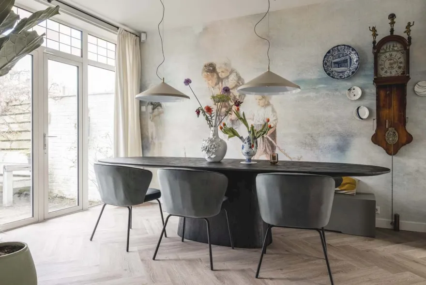 Eleonora Aron Zwart Eettafel