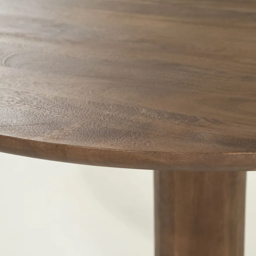 Eleonora Coco Lichtbruin Eettafel