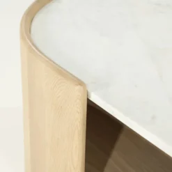 Eleonora Don Salontafel