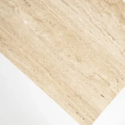Eleonora Lio Dressoir