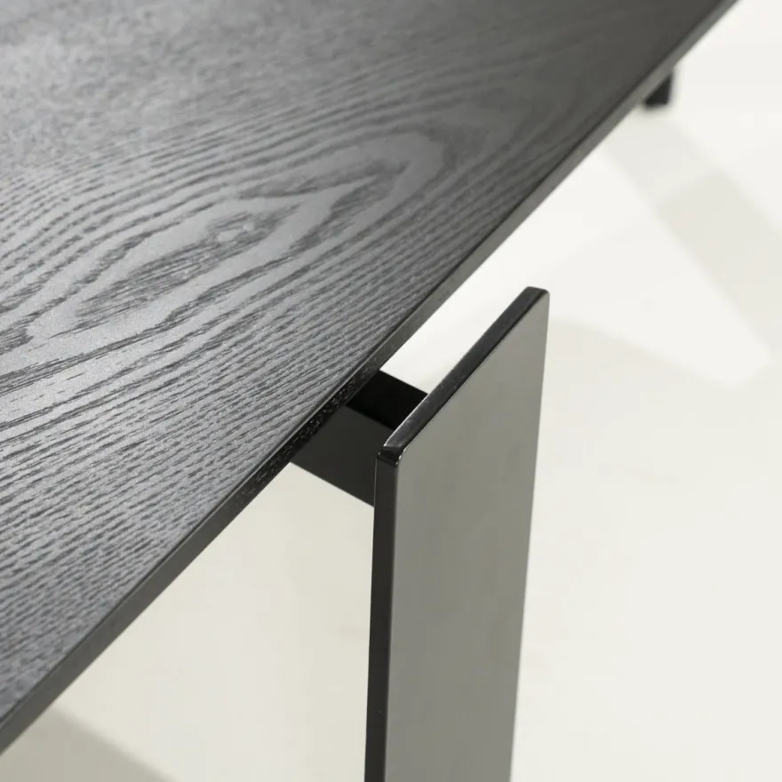 Eleonora Robert Salontafel