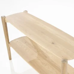 Eleonora Selbu Dressoir