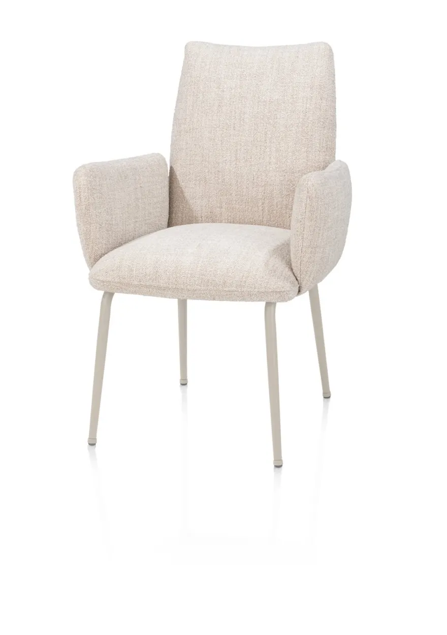 Henders en Hazel Bovina Armstoel