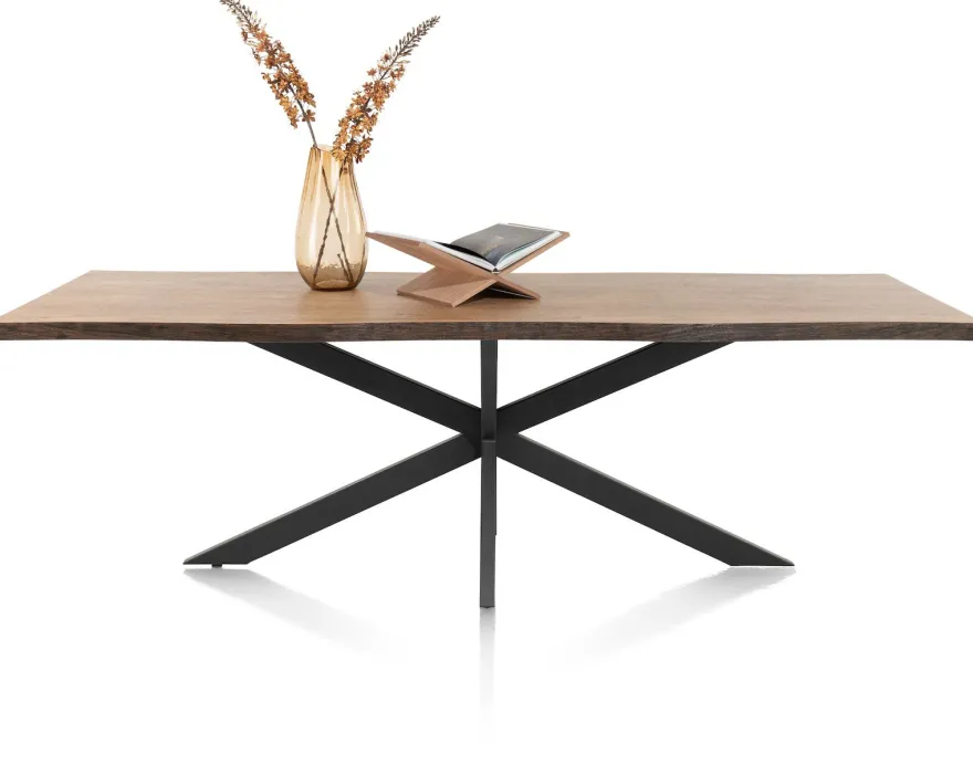 Henders en Hazel Carreras Eettafel