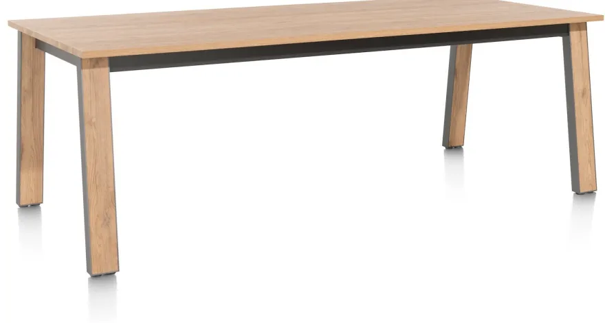 Henders en Hazel Delmonte Eettafel