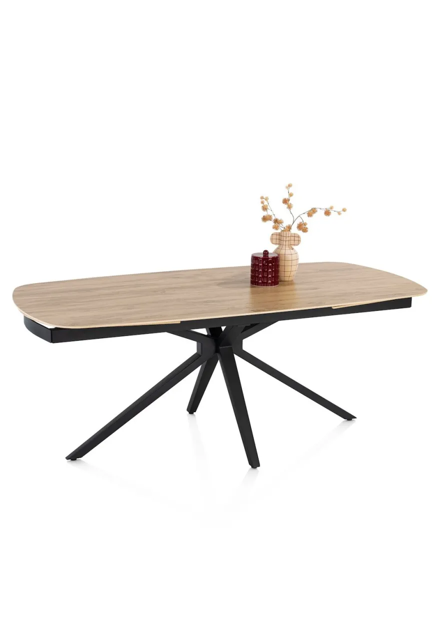 Henders en Hazel Lattina Eettafel