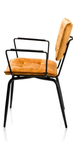 Henders en Hazel Manou Armstoel
