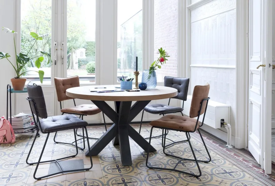 Henders en Hazel Metalox Rond Eettafel