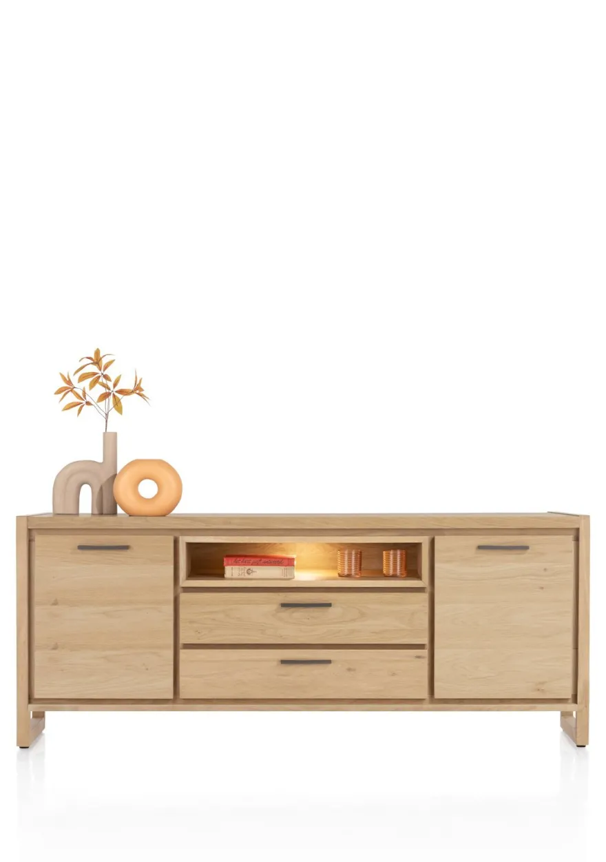 Henders en Hazel Nystead Dressoir