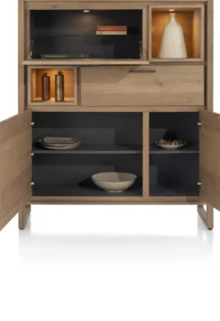 Henders en Hazel Nystead Highboard