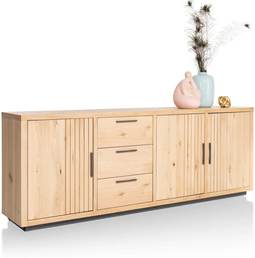 Henders en Hazel Pavie Dressoir