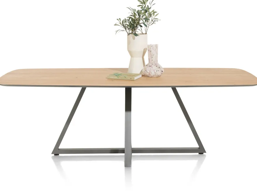Henders en Hazel Shimanto Eettafel