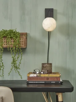 It's about RoMi Carrara Wandlamp