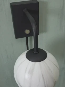 It's about RoMi Carrara Wandlamp