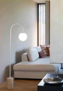It's about RoMi Tivoli Vloerlamp