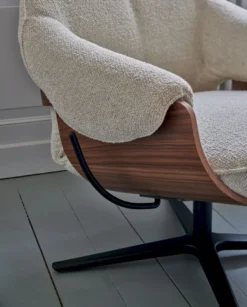 Leolux Cream Fauteuil