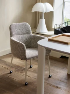 Leolux Tico Eettafel