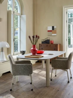Leolux Tico Eettafel