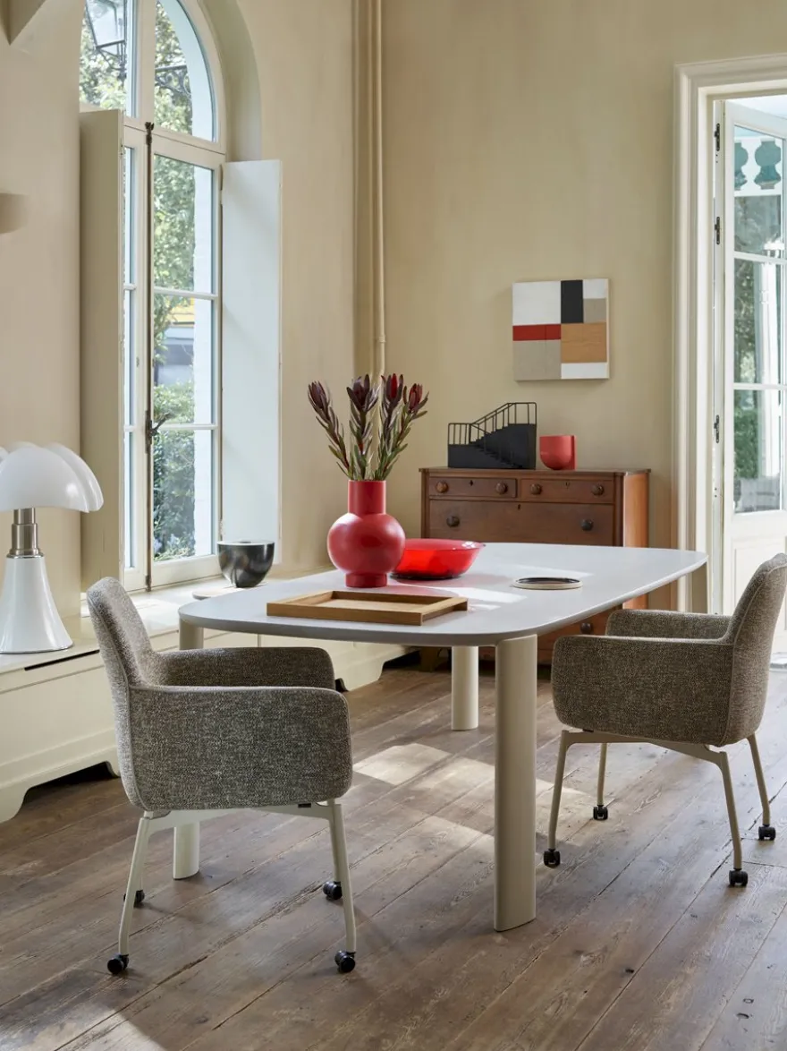 Leolux Tico Eettafel