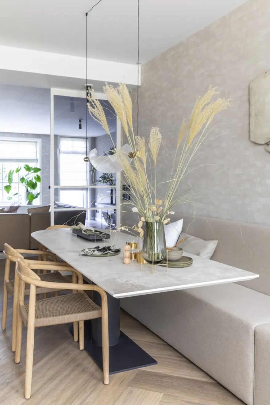 Metaform Orfis Eettafel