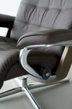 Stressless Erik M Relaxfauteuil + Hocker