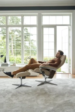 Stressless Erik M Relaxfauteuil + Hocker