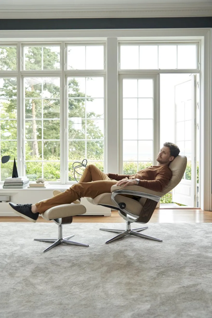 Stressless Erik M Relaxfauteuil + Hocker