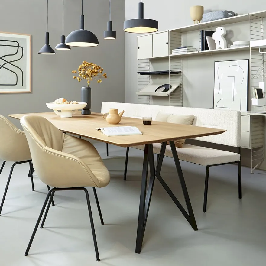 Studio HENK Butterfly Black Eettafel