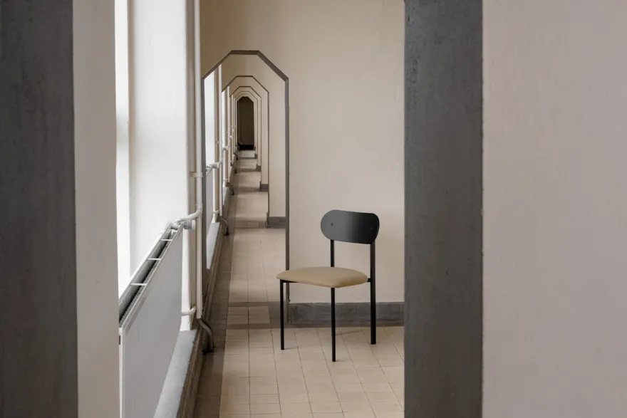 Studio HENK Oblique Eetkamerstoel