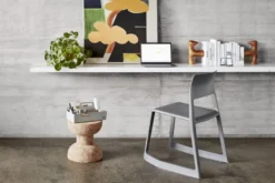 Vitra Cork model E Bijzettafel