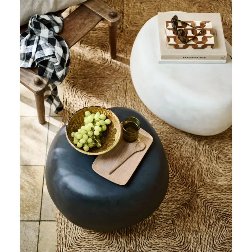 vtwonen Pebble Bijzettafel